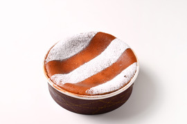 【あまおう使用】いちごのベイクドチーズケーキ（13センチ）